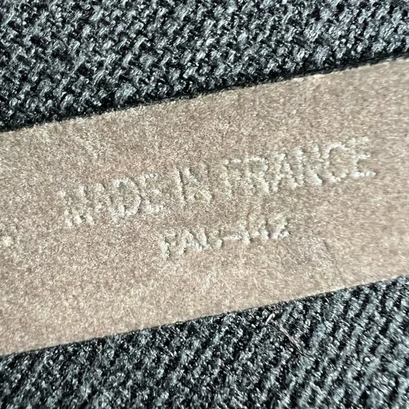 Agnes B Men's Cream Leather Belt. NWOT